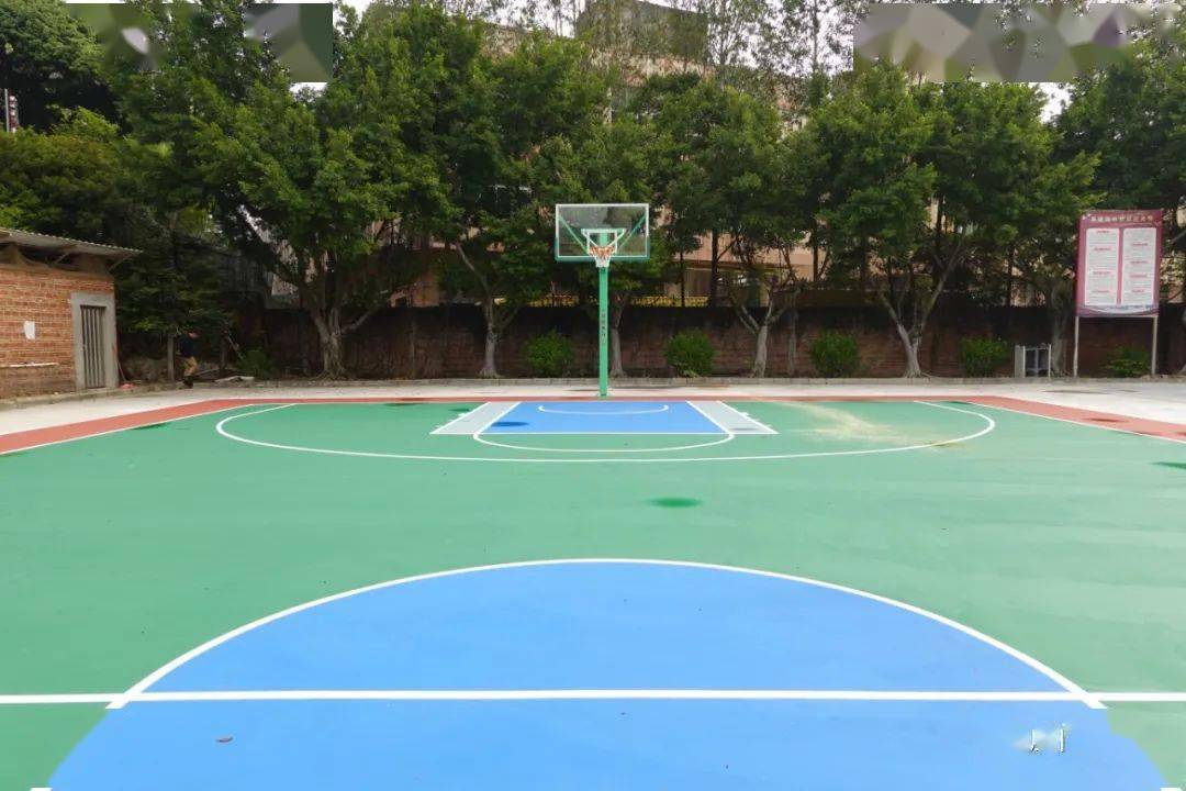 这个社区的篮球场颜值飙升beat365最新版官网！快来看看是你家附近的吗？
